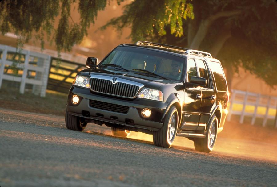  Lincoln Navigator 2003 года  (фото 14 из 59)